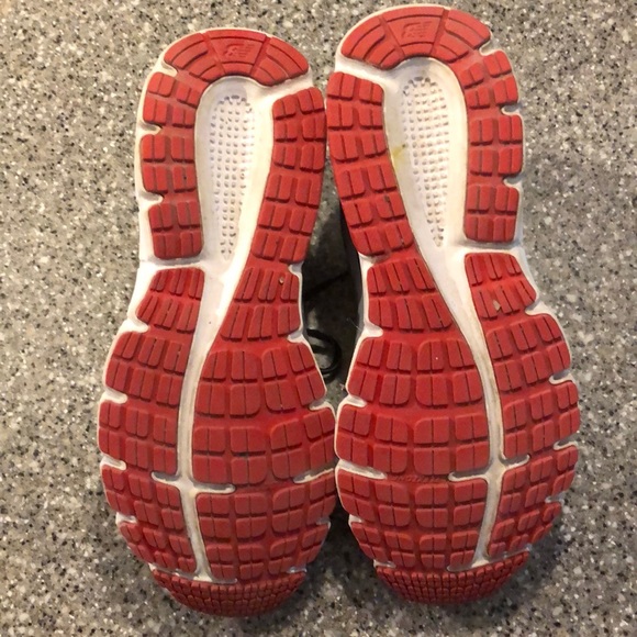 Gray New Balance Tech Ride Sneakers - Picture 4 of 4